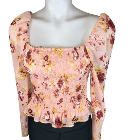 EXPRESS Floral Square Neck Smocked Body Top Size Small - Picture 3 of 9